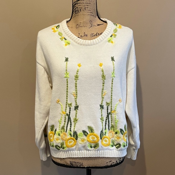 NWT Anthropologie Marigold Embroidered Sweater Medium #244 - Picture 5 of 6